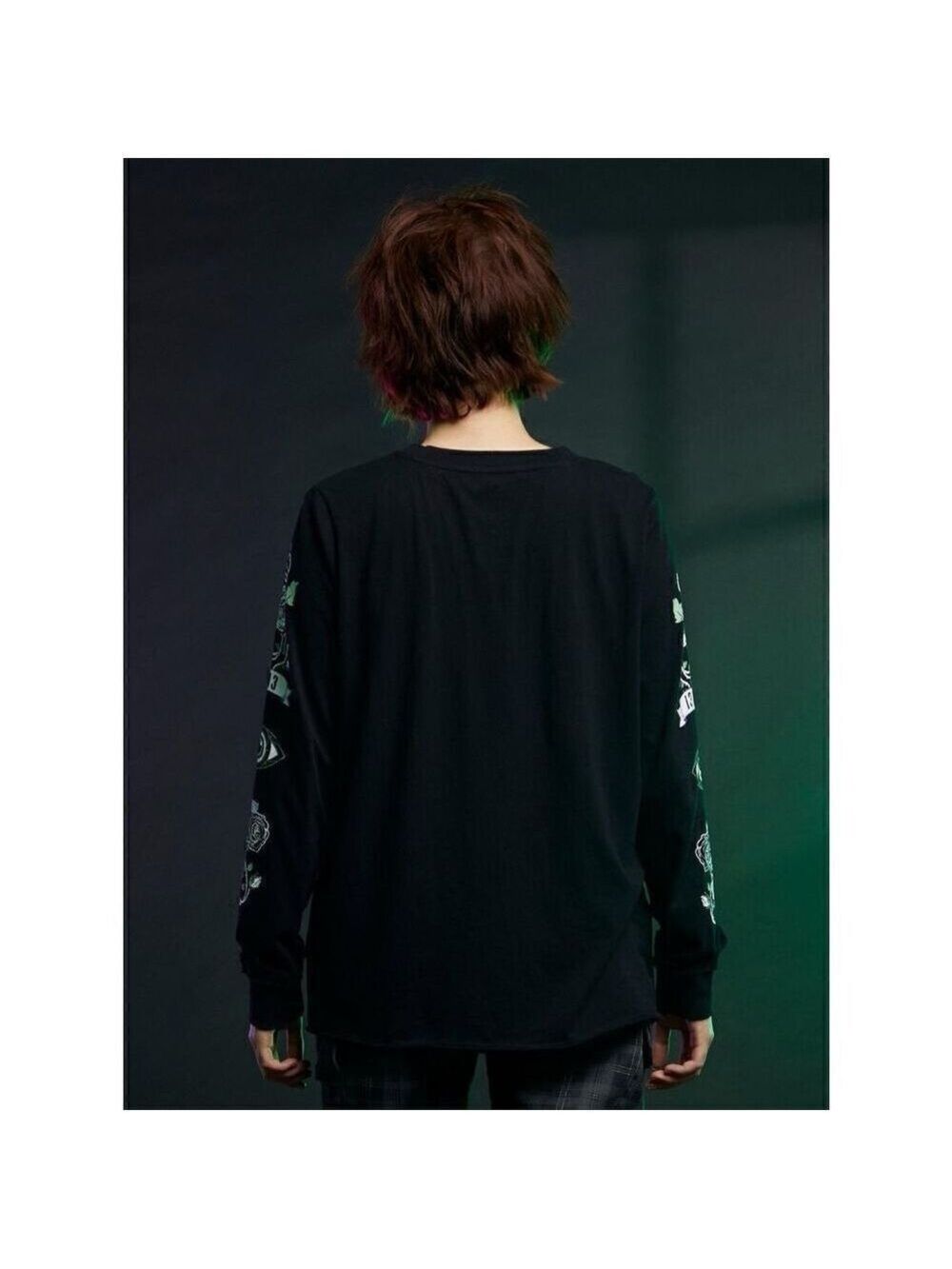 Her Universe Disney The Haunted Mansion Madame Leota Symbols Girls Long-Sleeve T - Picture 8 of 11